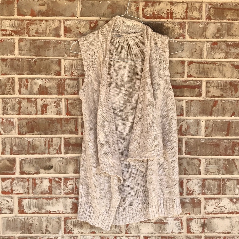 COPY - UO Ecote Sweater Shawl Chunky Cardigan Creme Vest